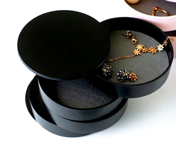 PAPUOŠALŲ DĖŽUTĖ E47