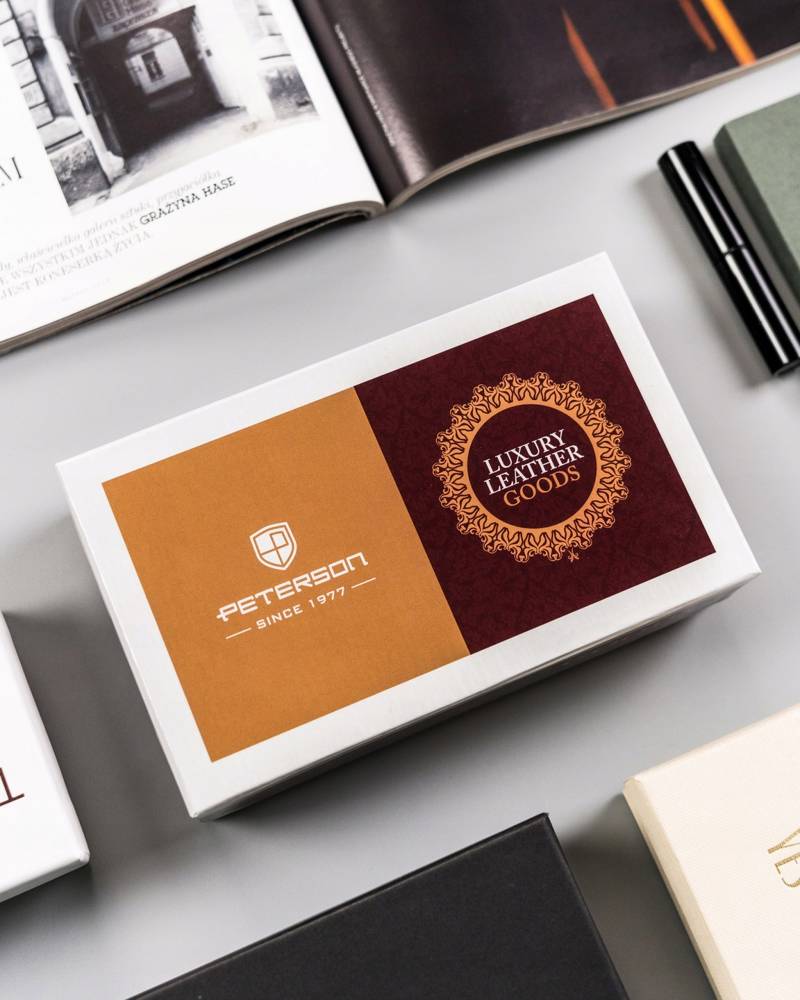 Piniginė moterims Peterson P167 D743