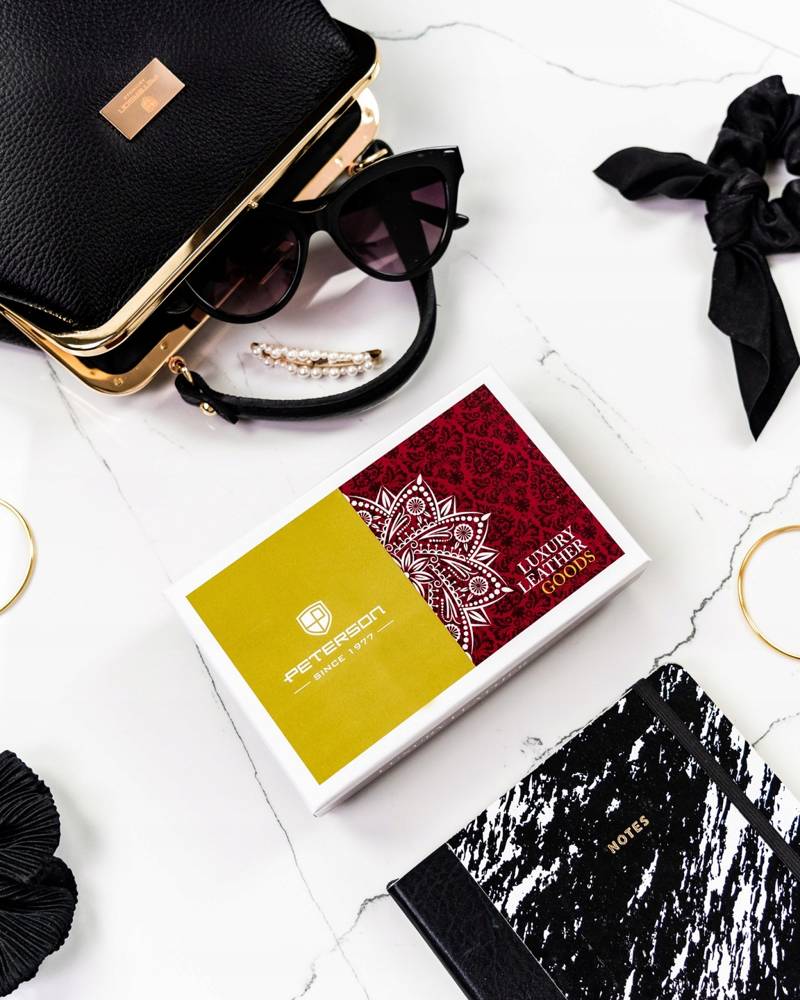 Piniginė moterims Peterson P207 D698