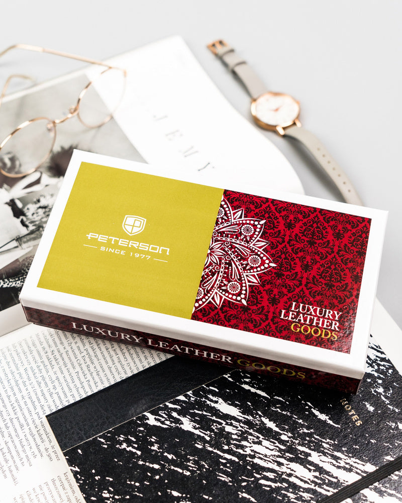 Piniginė moterims Peterson P335 D556