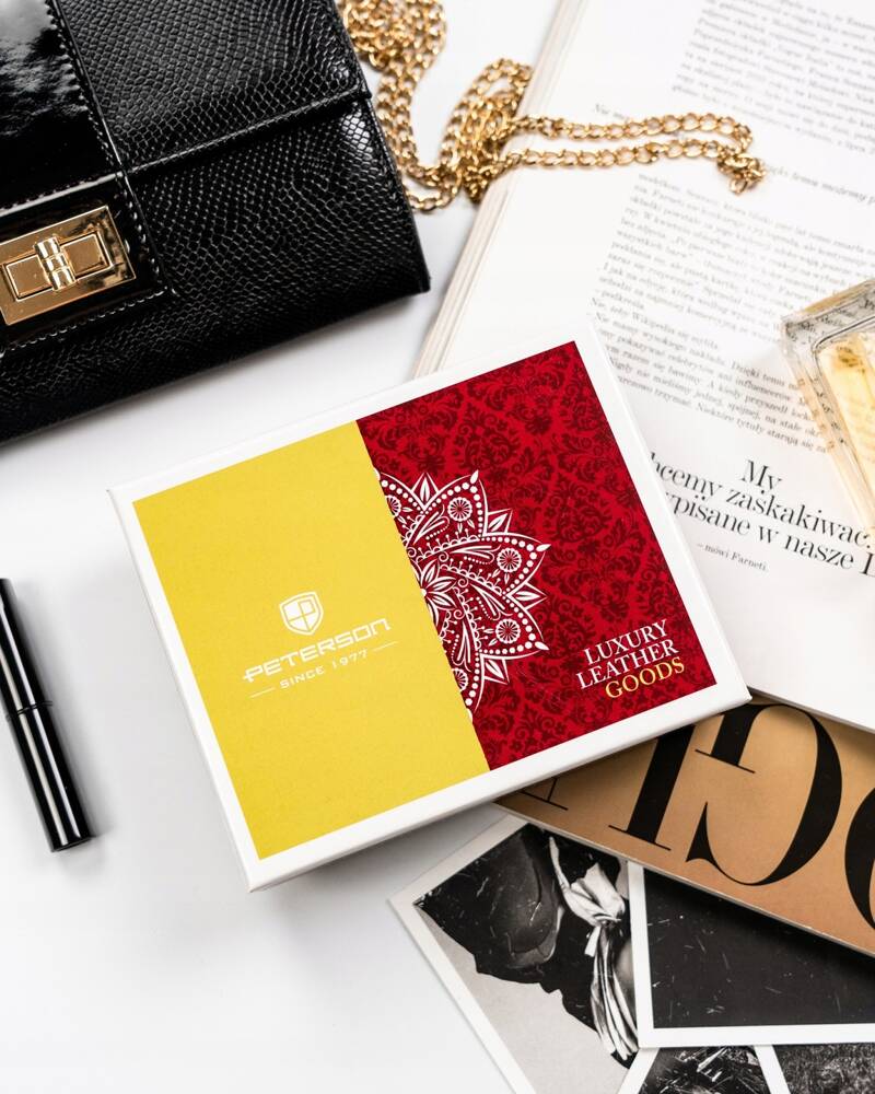Piniginė moterims Peterson P452 D425
