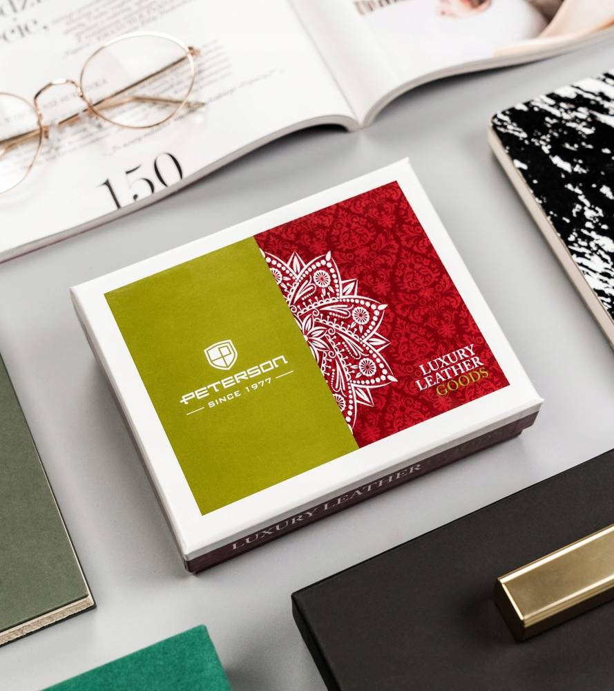 Piniginė moterims Peterson P68 D325