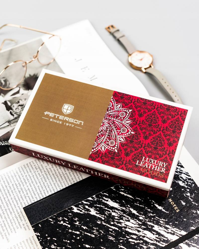 Piniginė moterims Peterson P95 D296