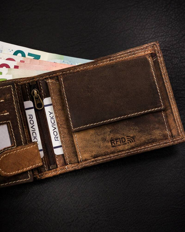 Piniginė vyrams Always Wild X135 S652