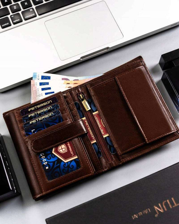Piniginė vyrams Peterson VT1 ruda S533