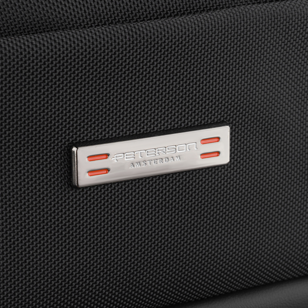 Vyriška „Peterson“ lengva juoda crossbody rankinė per petį su užtrauktuku, iš tekstilės D91