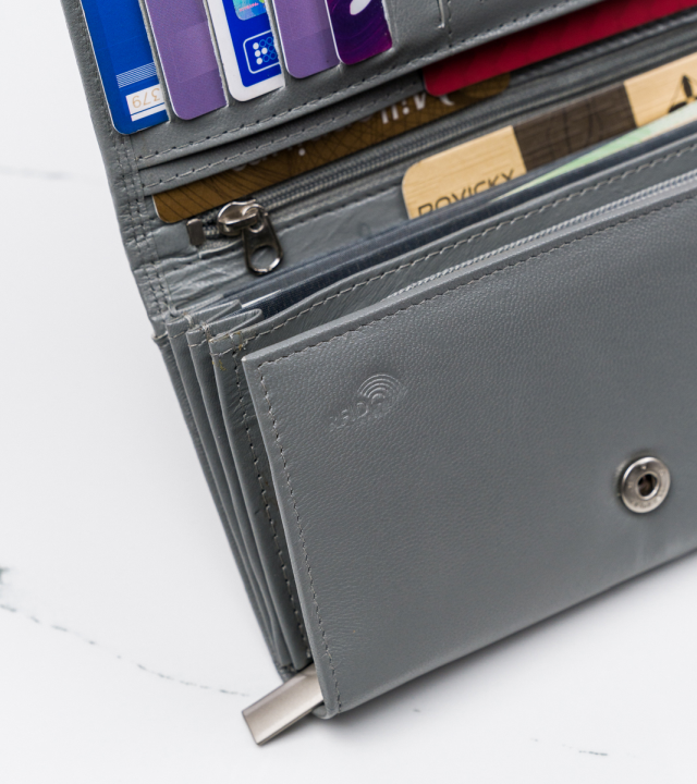 Piniginė moterims 4U Cavaldi D108 N154