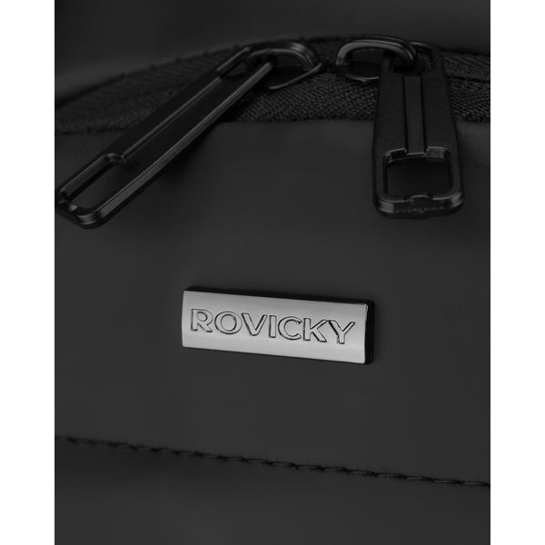 Talpi vyriška per petį nešiojama rankinė „Rovicky“ su USB jungtimi, juoda, iš ekologiškos odos ST84