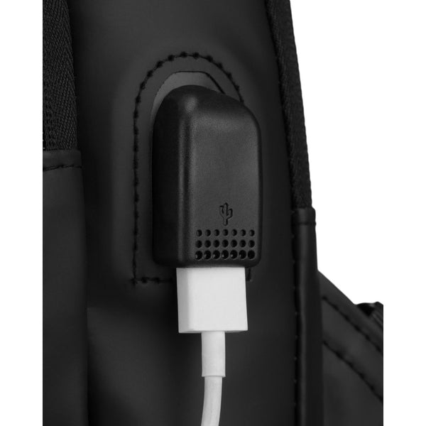 Talpi vyriška per petį nešiojama rankinė „Rovicky“ su USB jungtimi, juoda, iš ekologiškos odos ST84