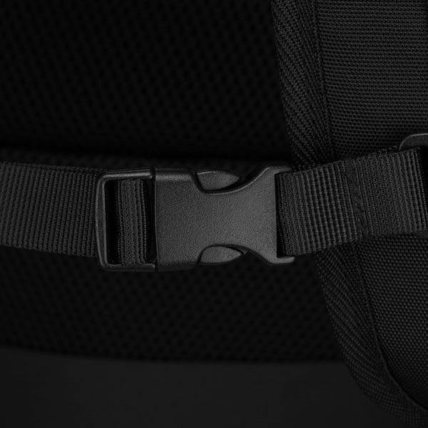 Juoda kelioninė kuprinė „Peterson“ rankiniam lėktuvo bagažui iš patvarios medžiagos K52