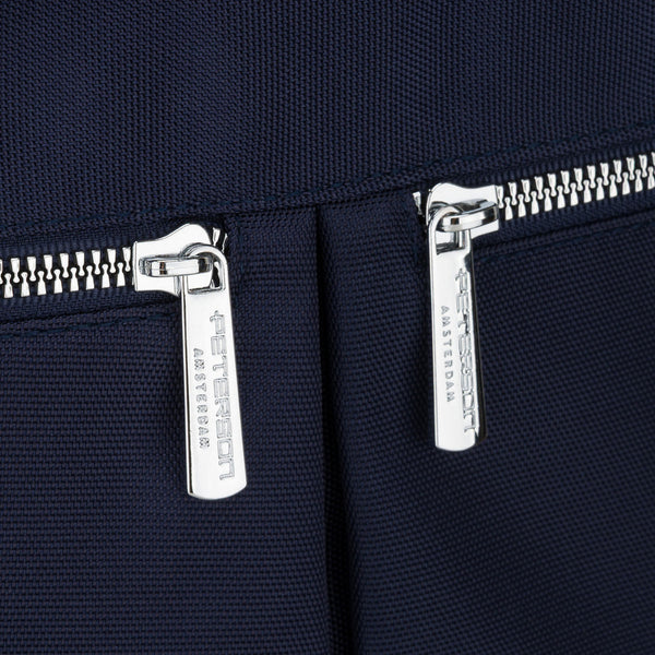 Moteriška tamsiai mėlyna vieno skyriaus poliesterio shopper rankinė „Peterson“ su reguliuojamu, nuimamu dirželiu P40