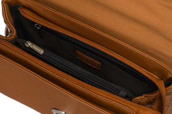 Moteriška karamelinės spalvos „David Jones“ crossbody rankinė su sidabro spalvos furnitūra D31