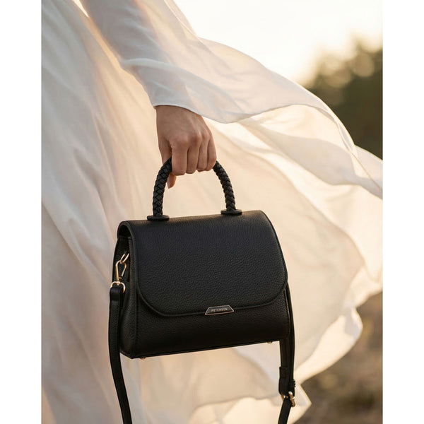 Maža moteriška „Peterson“ crossbody rankinė iš ekologiškos odos, juoda D45