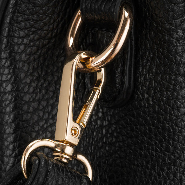 Maža moteriška „Peterson“ crossbody rankinė iš ekologiškos odos, juoda D45