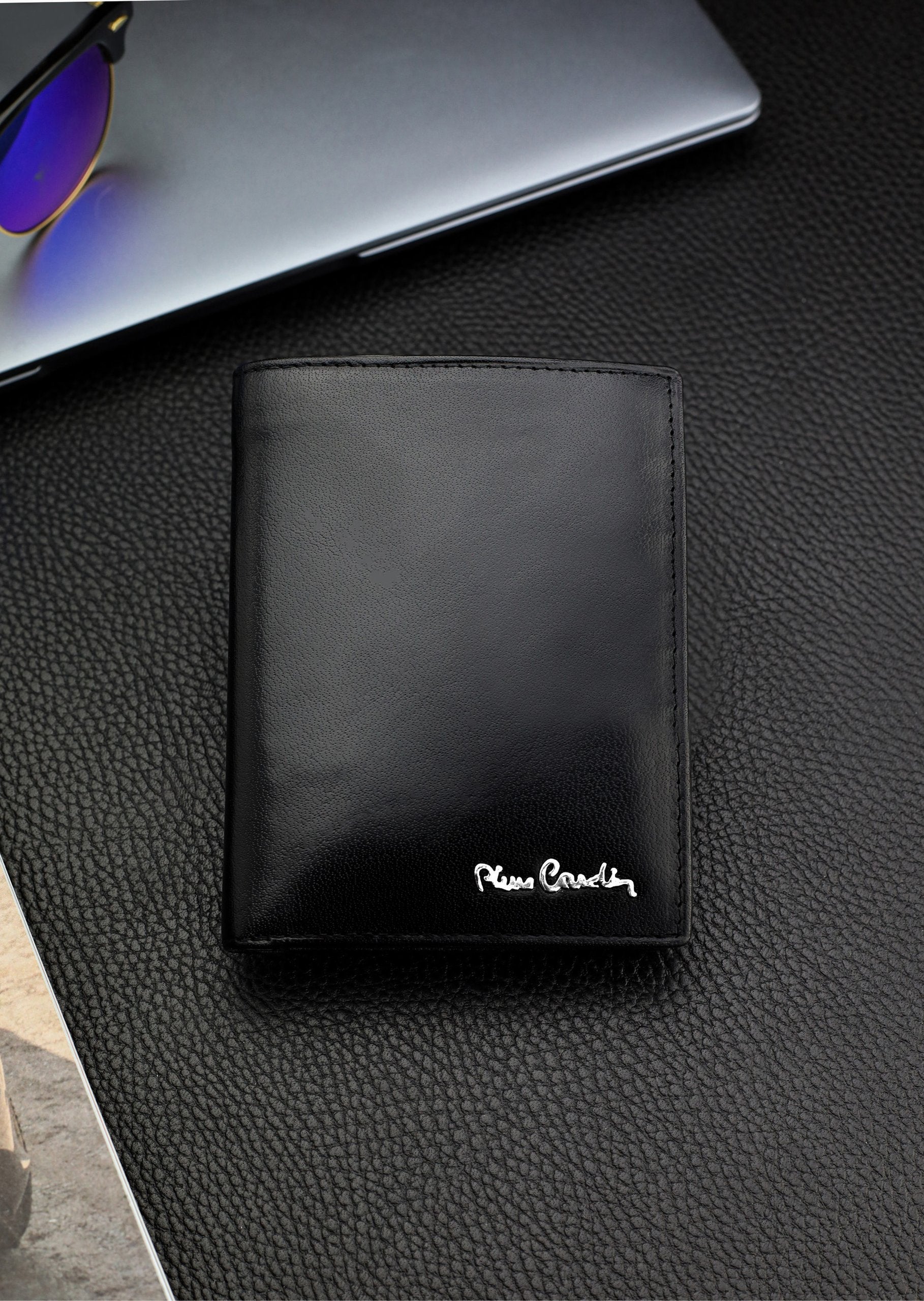 Vyriška odinė piniginė Pierre Cardin, RFID, juoda 623206