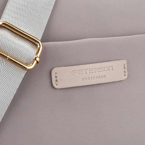 Moteriška „Peterson“ nailoninė rankinė, pilka, su užtrauktuku ir magnetiniu užsegimu P17