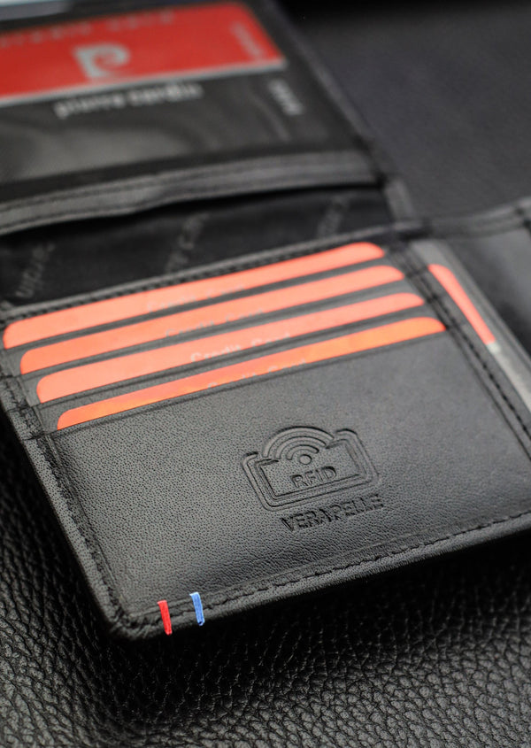 Vyriška piniginė Pierre Cardin, su RFID apsauga, odinė A6088606