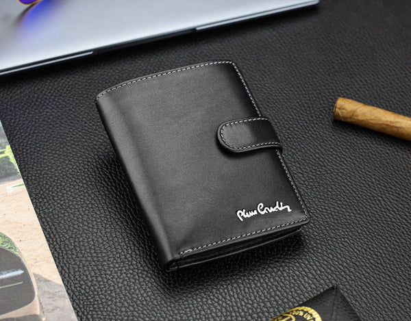 Vyriška odinė piniginė Pierre Cardin, juoda, RFID apsauga A623406