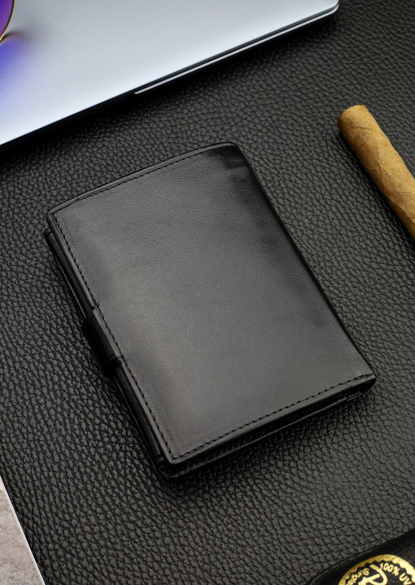 Vyriška odinė piniginė Pierre Cardin, juoda, RFID apsauga A623406