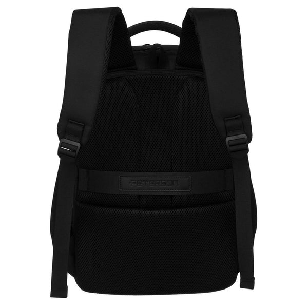 Juoda tekstilinė kelioninė kuprinė „Peterson“ su reguliuojamomis petnešomis K50