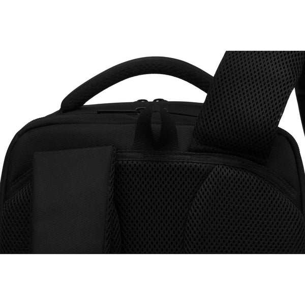 Juoda tekstilinė kelioninė kuprinė „Peterson“ su reguliuojamomis petnešomis K50