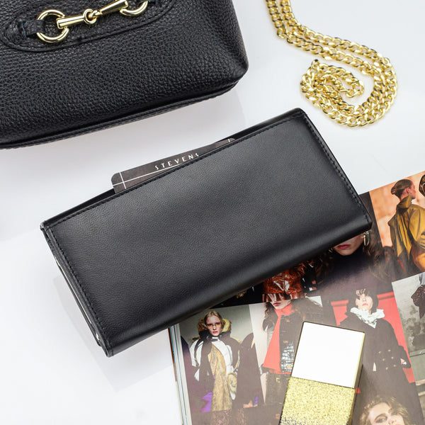 Moteriška piniginė STEVENS, juoda D1683