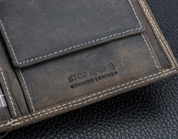 Vyriška odinė piniginė STEVENS su RFID apsauga rudos spalvos S195