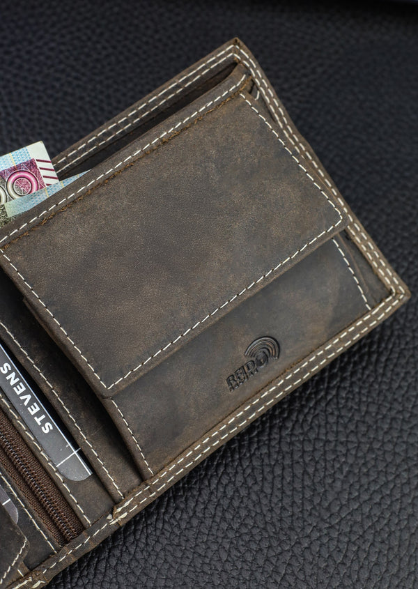 Vyriška odinė piniginė STEVENS su RFID apsauga rudos spalvos S195