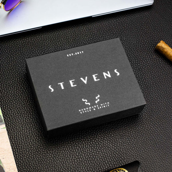 Vyriška odinė piniginė Stevens, juoda, su RFID ir anglies pluošto danga 02-325A-R