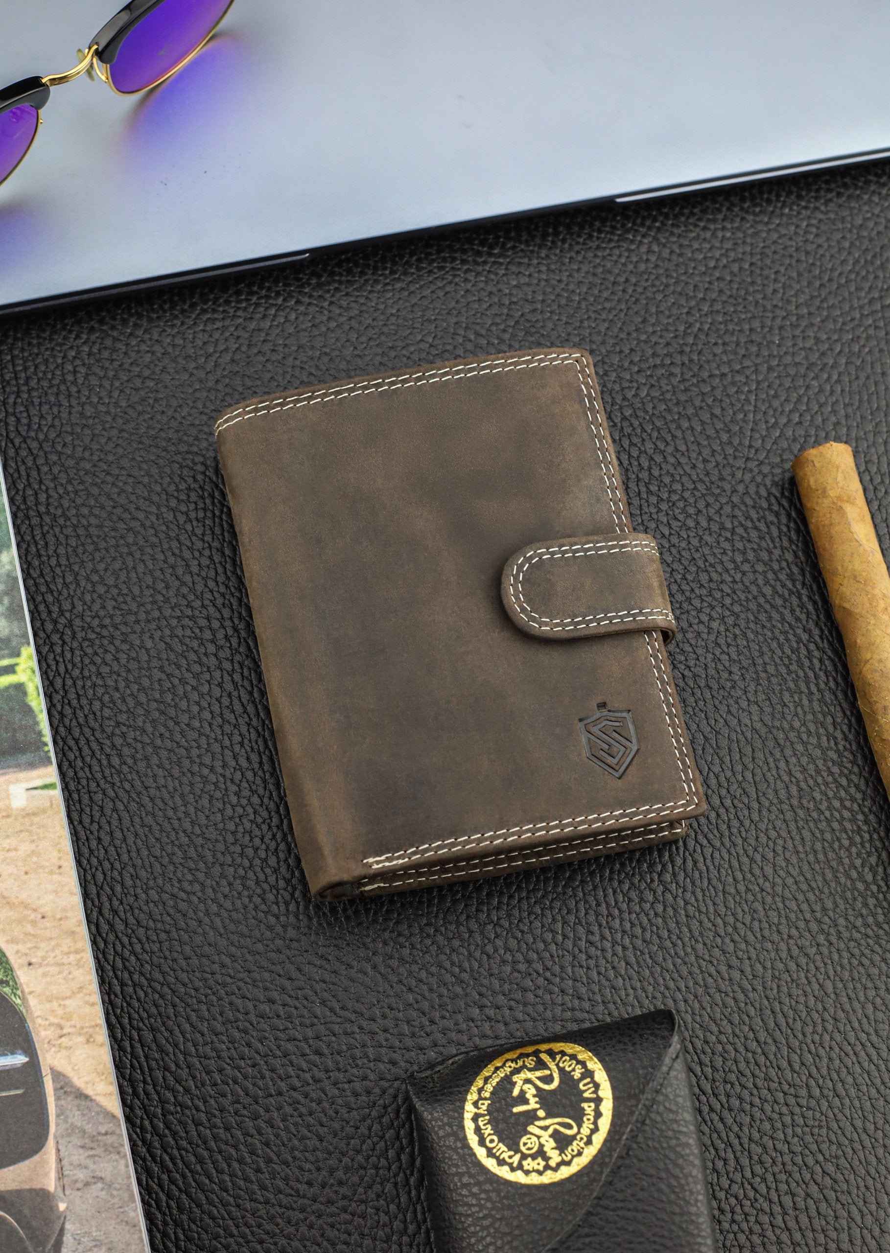 Vyriška odinė piniginė STEVENS su RFID apsauga, rudos spalvos S193