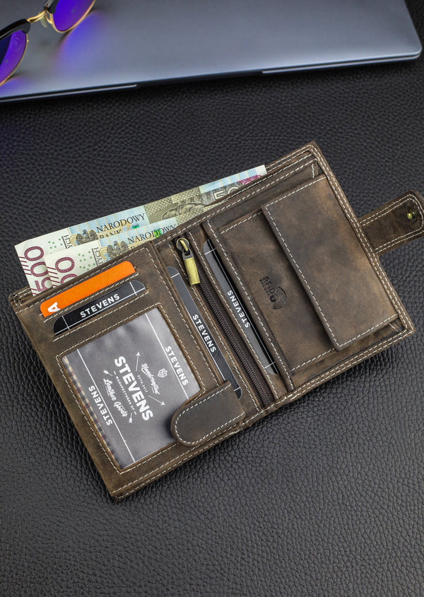 Vyriška odinė piniginė STEVENS su RFID apsauga, rudos spalvos S193