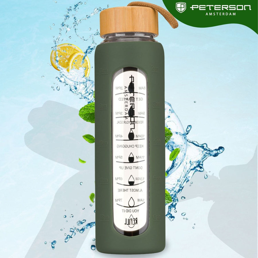 Peterson motyvacinė stiklinė vandens gertuvė su valandų žymomis, silikoniniu dėklu, 960 ml, žalia D71