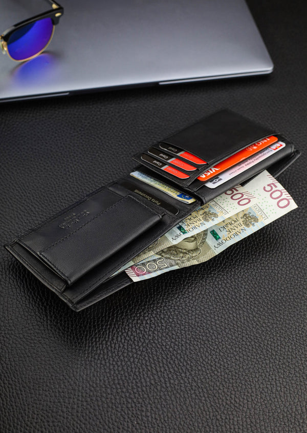 Dovanų rinkinys vyrams: odinė piniginė Pierre Cardin RFID, odinis diržas 75T8806BB