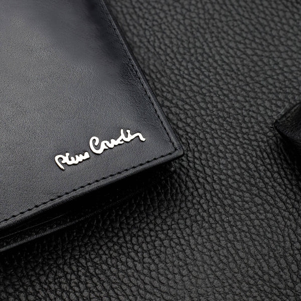 Dovanų rinkinys vyrams: odinė piniginė Pierre Cardin RFID ir diržas Stevens 623206