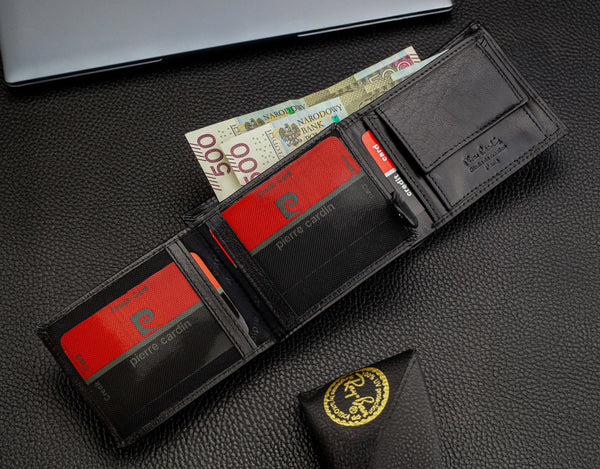 Dovanų rinkinys vyrams: odinė piniginė Pierre Cardin RFID ir diržas Stevens 323206