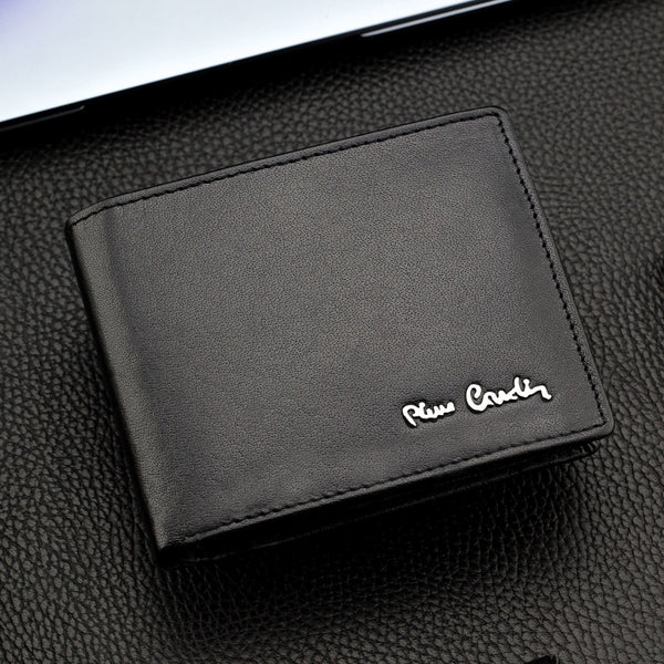 Dovanų rinkinys vyrams: odinė piniginė Pierre Cardin RFID ir diržas Stevens 423206