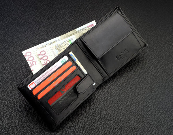 Dovanų rinkinys vyrams: odinė piniginė Pierre Cardin RFID ir diržas Stevens 423206