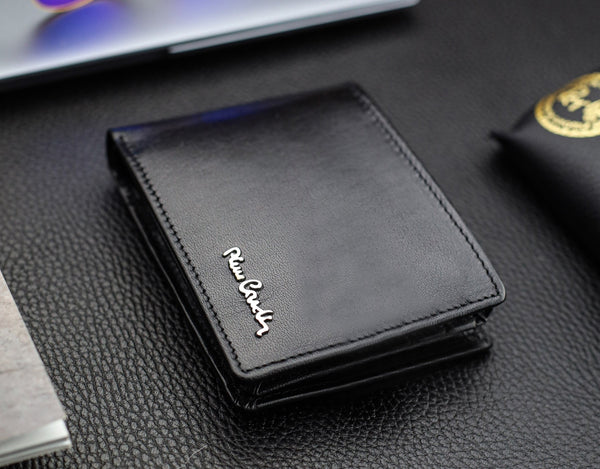 Dovanų rinkinys vyrams: odinė piniginė Pierre Cardin RFID ir diržas Stevens 6088206