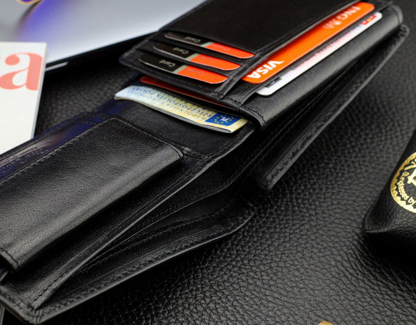 Dovanų rinkinys vyrams: odinė piniginė Pierre Cardin RFID ir diržas Stevens 6088206