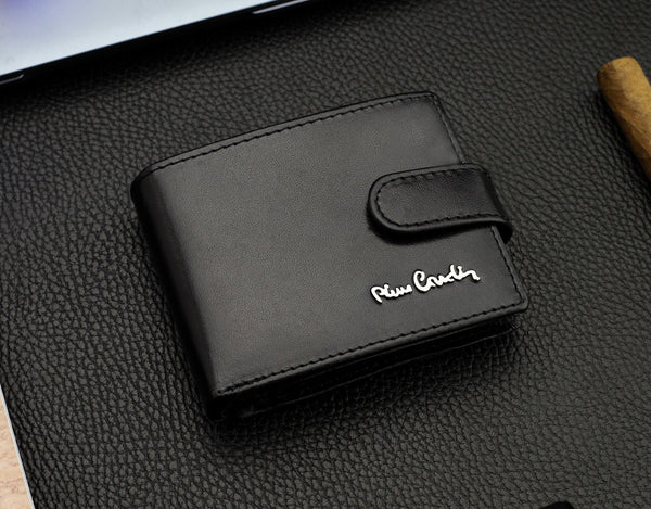 Dovanų rinkinys vyrams: odinė piniginė Pierre Cardin RFID ir diržas Stevens A6088206 N524