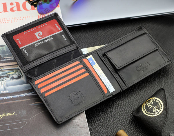 Dovanų rinkinys vyrams: odinė piniginė Pierre Cardin RFID ir diržas Stevens 6088206 N525