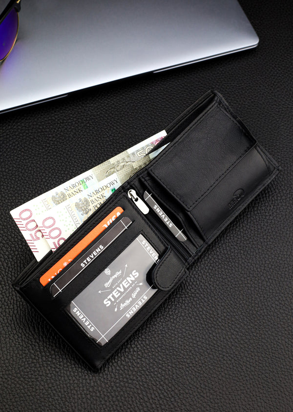 Dovanų komplektas vyrui – STEVENS odinė piniginė su RFID apsauga, išgyvenimo kortelė ir dovanų maišelis 325