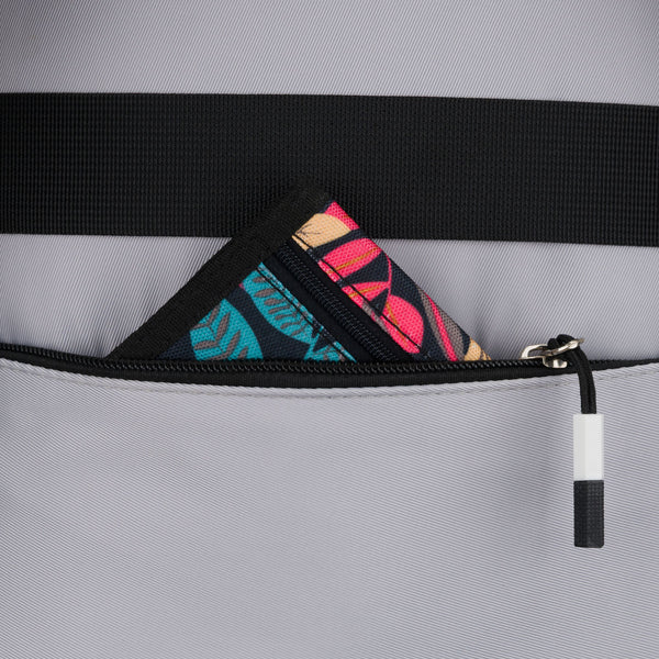 Vidutinė kuprinė unisex Peterson, balta ir juoda