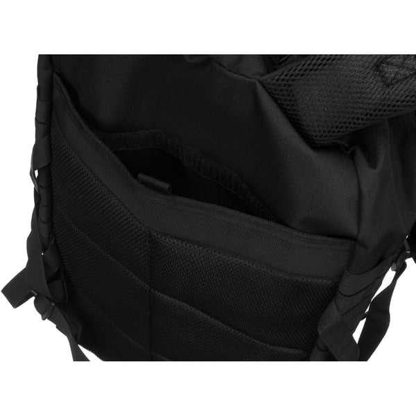 Kuprinė unisex Peterson, juoda K27