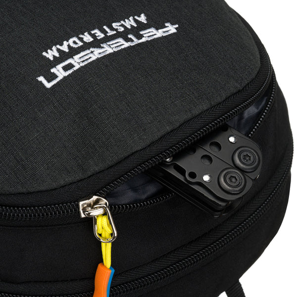 Kuprinė unisex Peterson, juoda K2