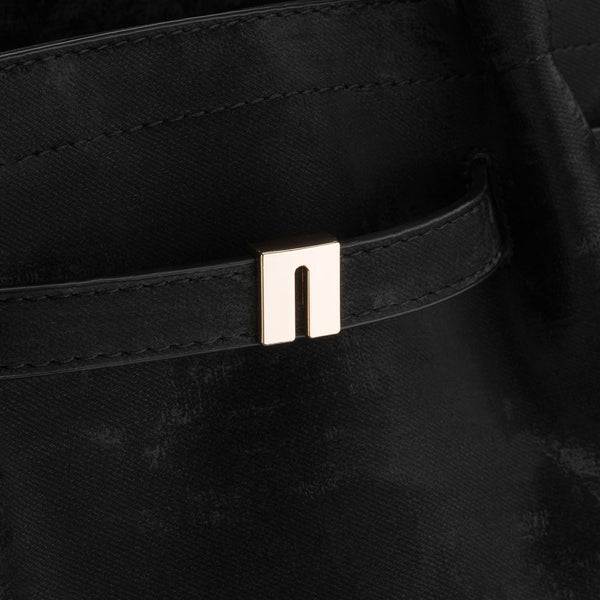 Didelė moteriška shopper tipo rankinė Peterson, juoda AX34