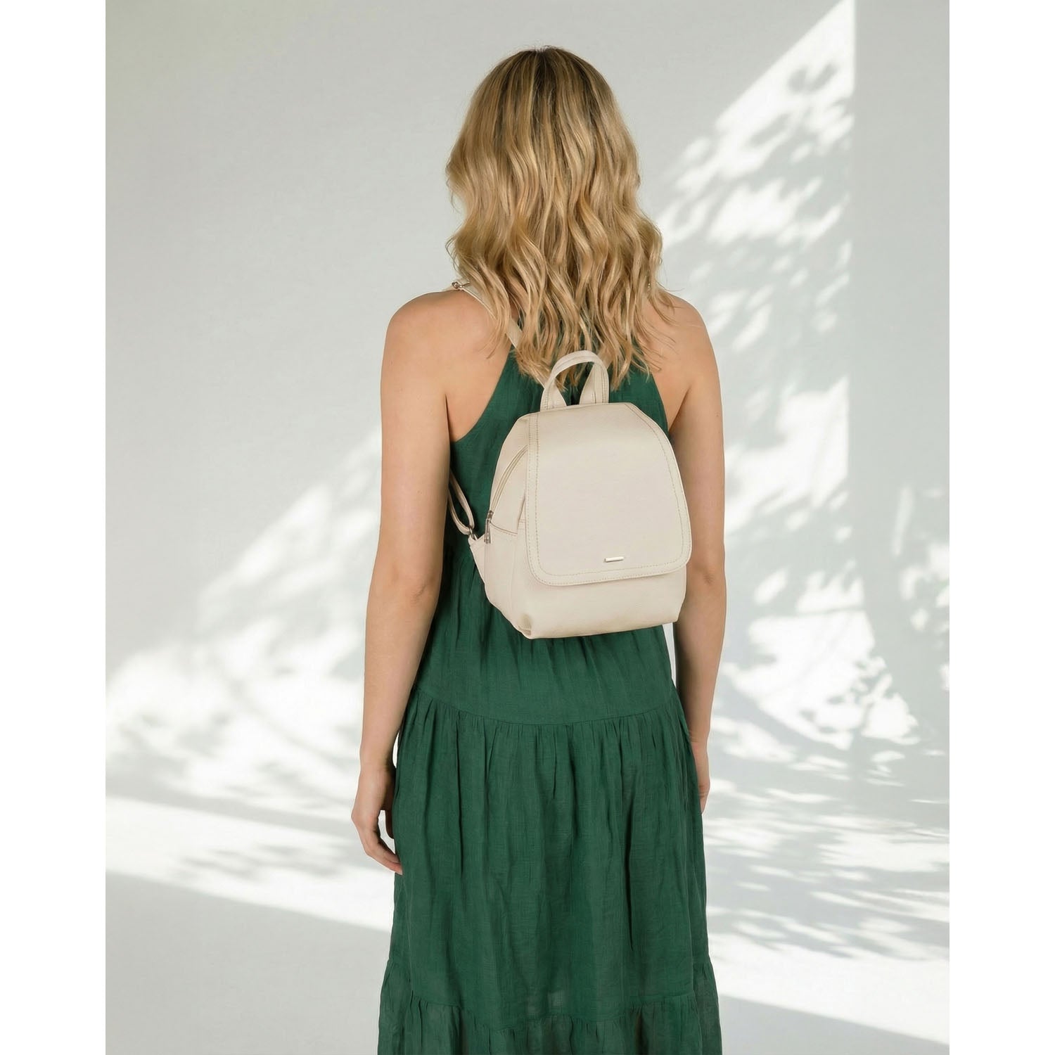 Kuprinė moterims Rovicky, smėlio G30