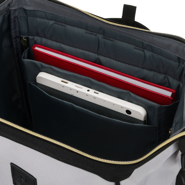 Kuprinė moterims Peterson, pilka-juoda K54