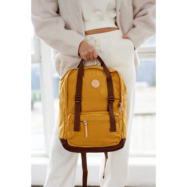 Miesto kuprinė su skyriumi nešiojamam kompiuteriui Himawari, geltonai ruda