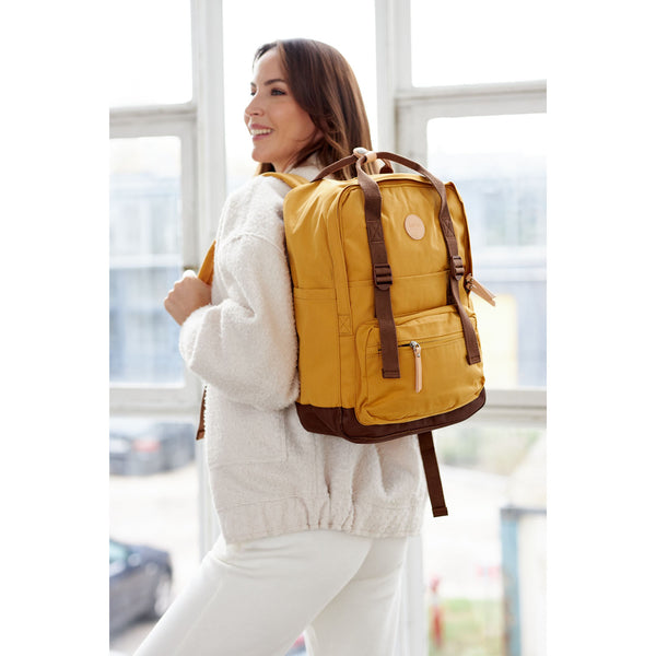 Miesto kuprinė su skyriumi nešiojamam kompiuteriui Himawari, geltonai ruda